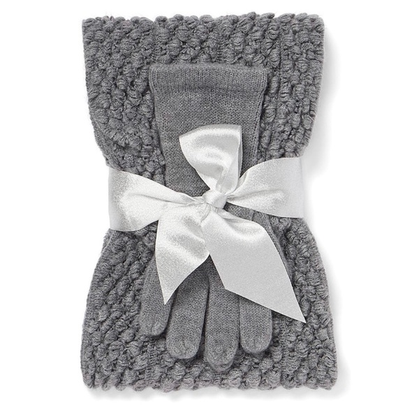 New York & Company 2pc Popcorn-Knit Scarf and glove set nonsized (black or gray) - Picture 4 of 5